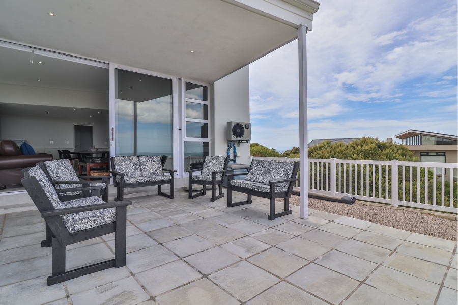 4 Bedroom Property for Sale in Moquini Coastal Estate Western Cape